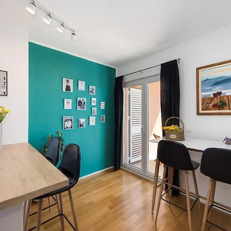 Libertas ماكارسكا